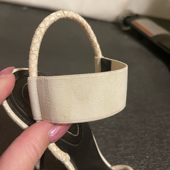 Balenciaga Python Heels - Picture 4 of 4